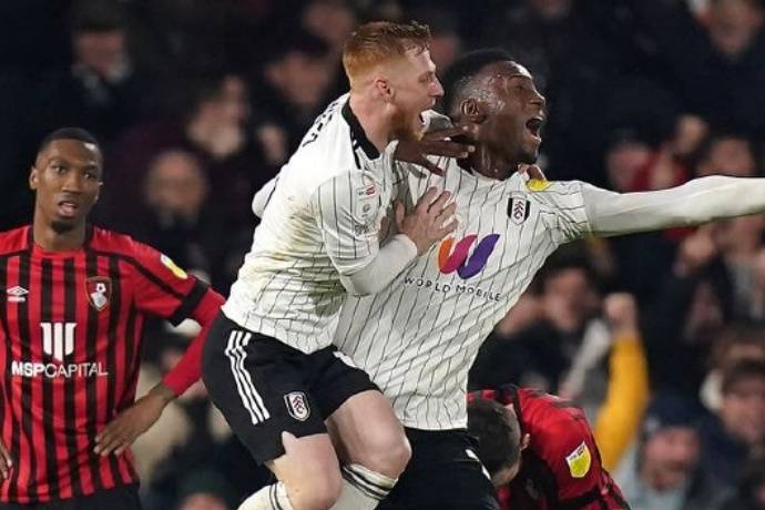 伯恩茅斯主场大胜富勒姆，豪取三分！的简单介绍