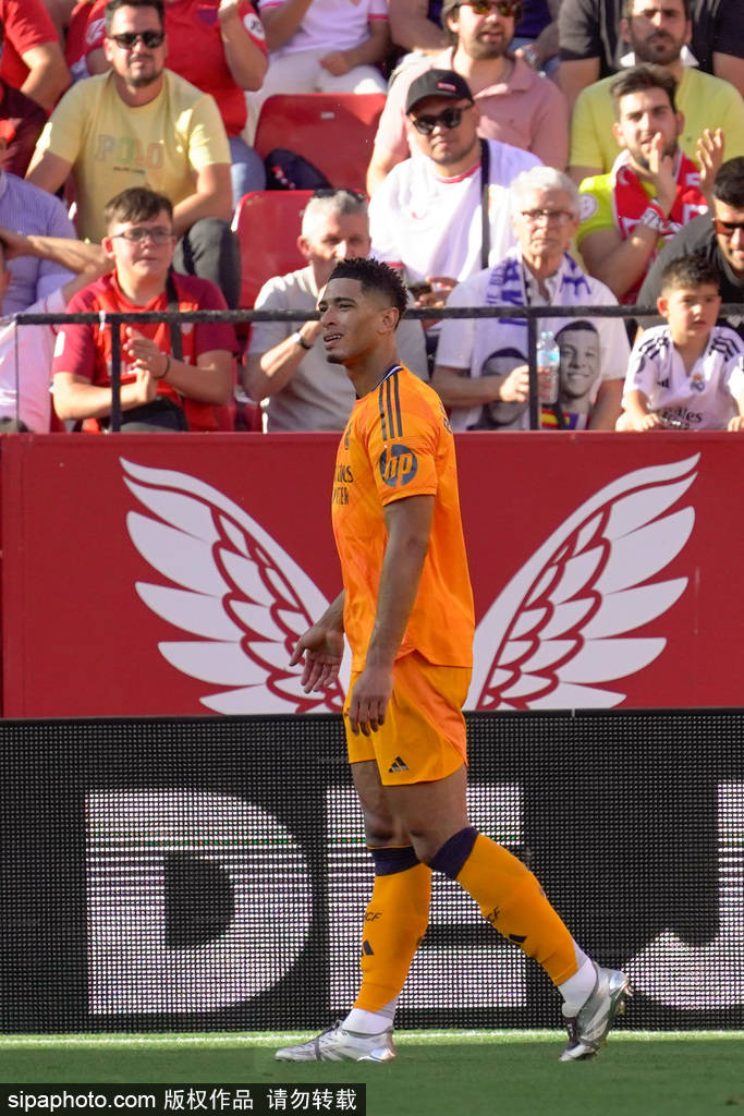 包含皇马锋线火力全开国际米兰再度无缘四强的词条