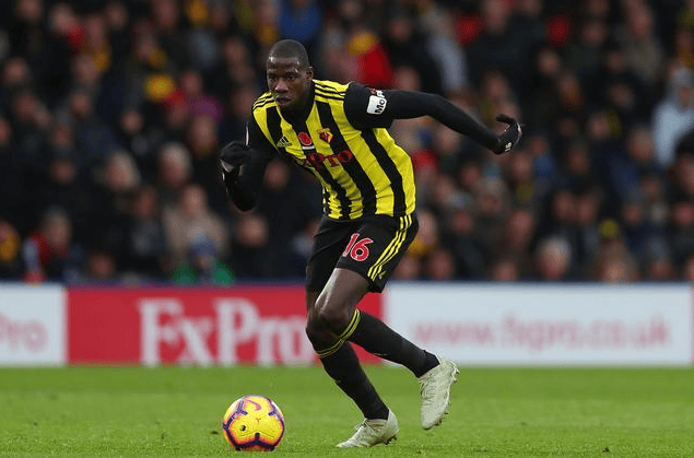 包含富勒姆成功取胜，沃特福德难抵压力的词条