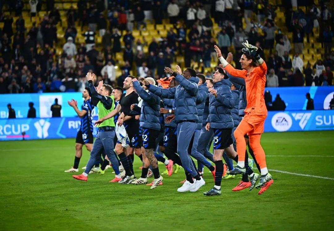 中山主场一锤定音，大获全胜新鲜胜利的简单介绍