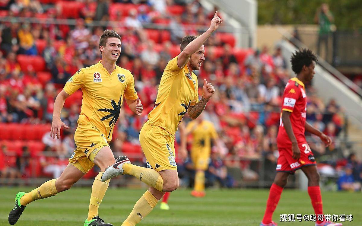 关于汉堡取得胜利，球队士气大振的信息