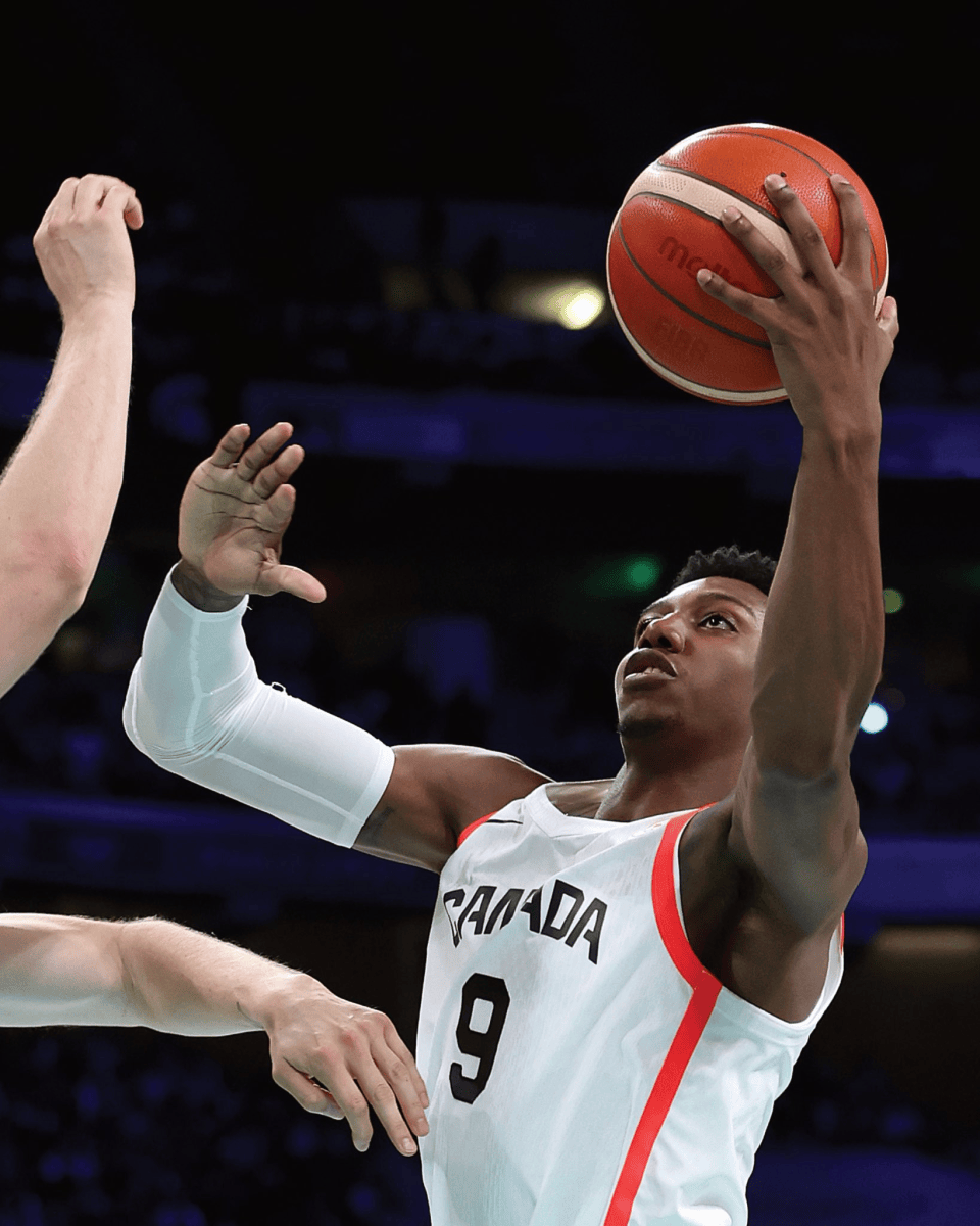 希腊男篮遭遇连败，晋级前景渺茫